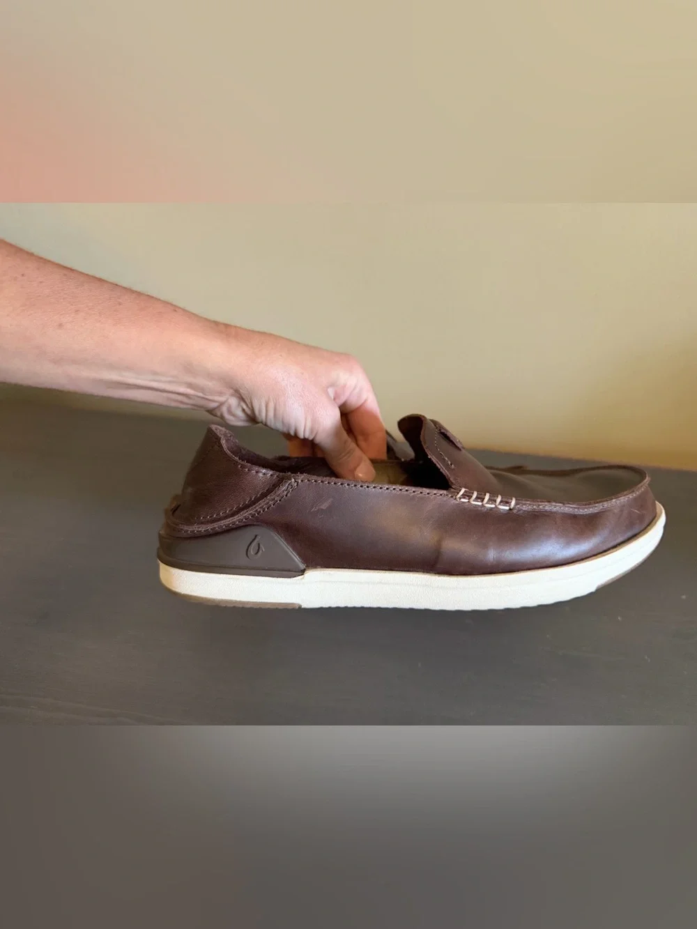 OluKai Kakaha Men’s Slip-On Leather Loafer